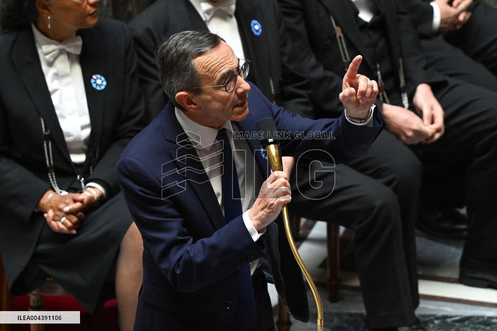 Questions Session To The Government - Paris