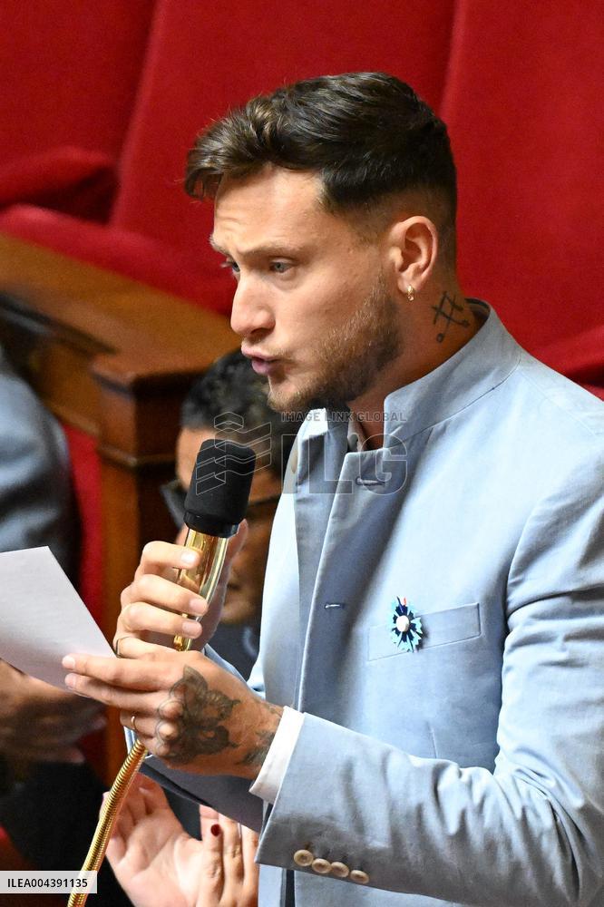 Questions Session To The Government - Paris