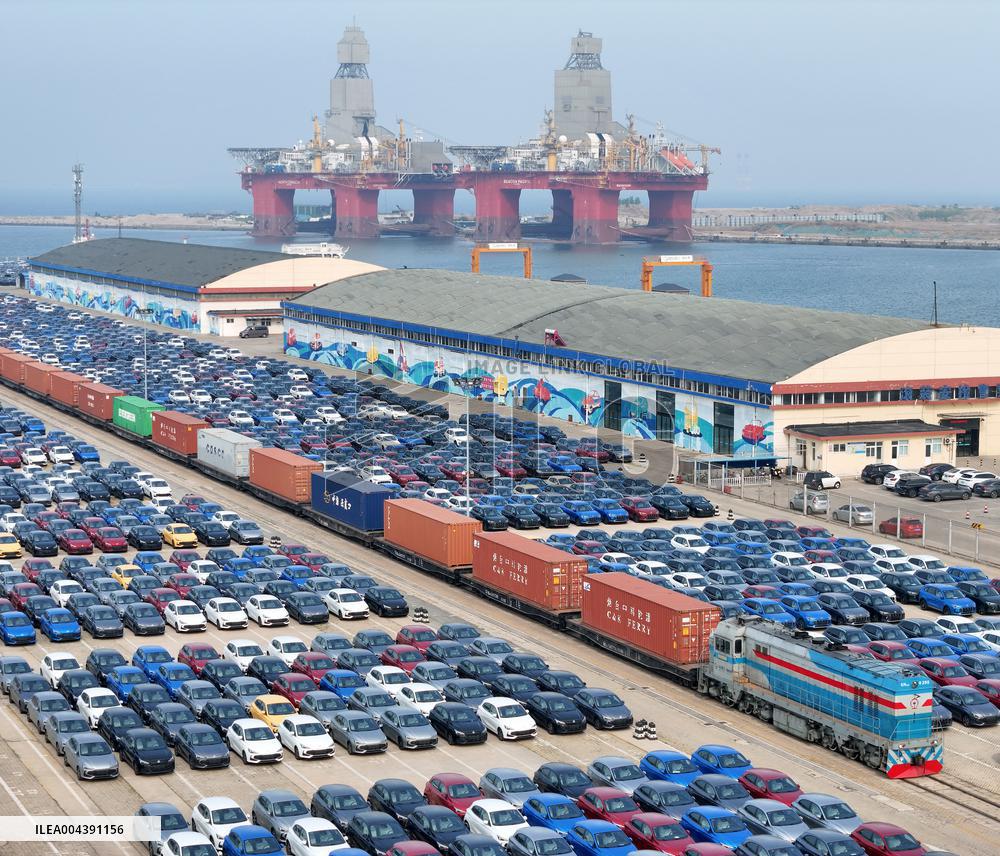 Global Manufacturing Industry in April 2025