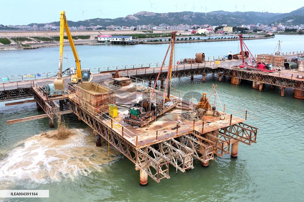 Houhai Cross-Sea Special Bridge Construction