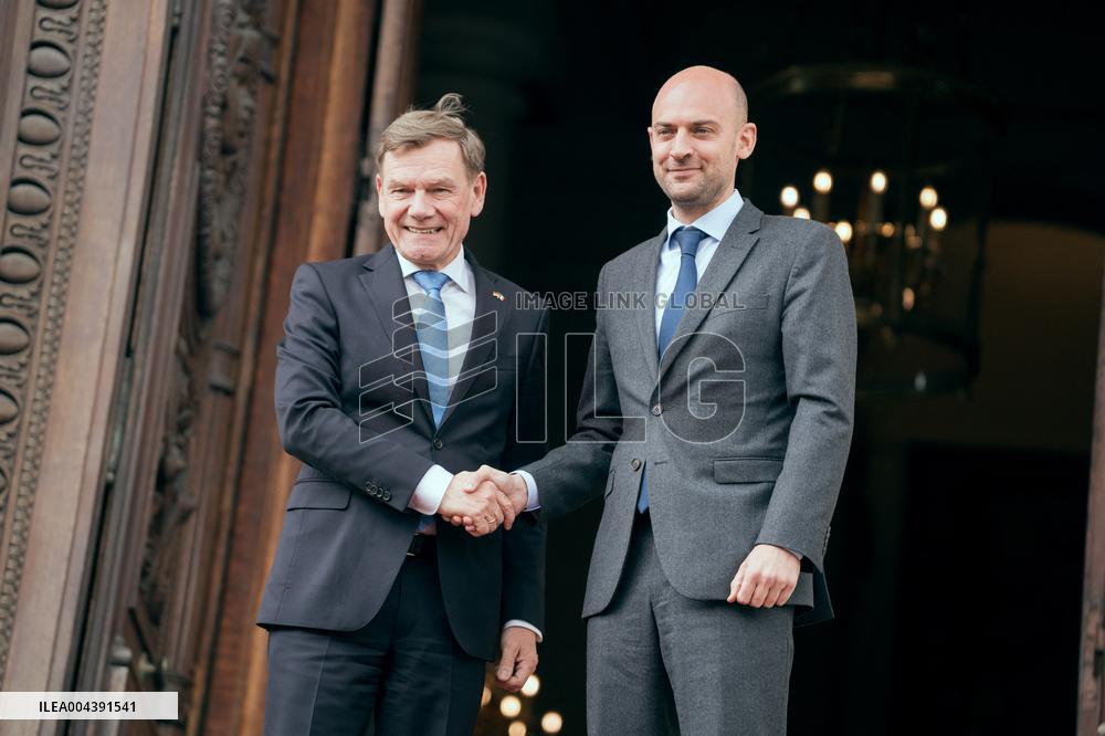 Jean-Noel Barrot receives his German counterpart Johann Wadephul - Paris AJ