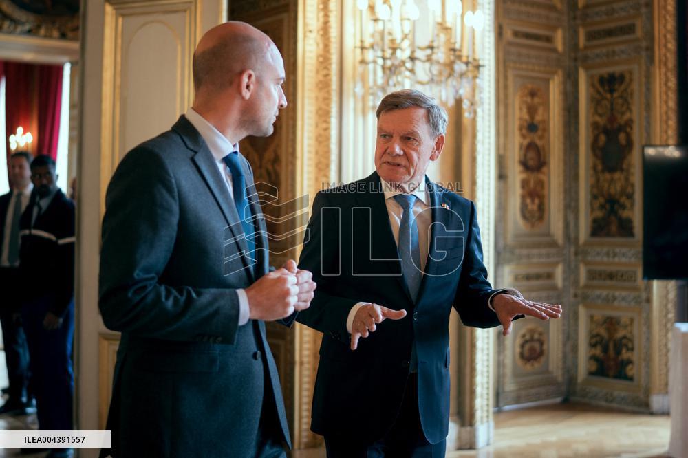Jean-Noel Barrot receives his German counterpart Johann Wadephul - Paris AJ