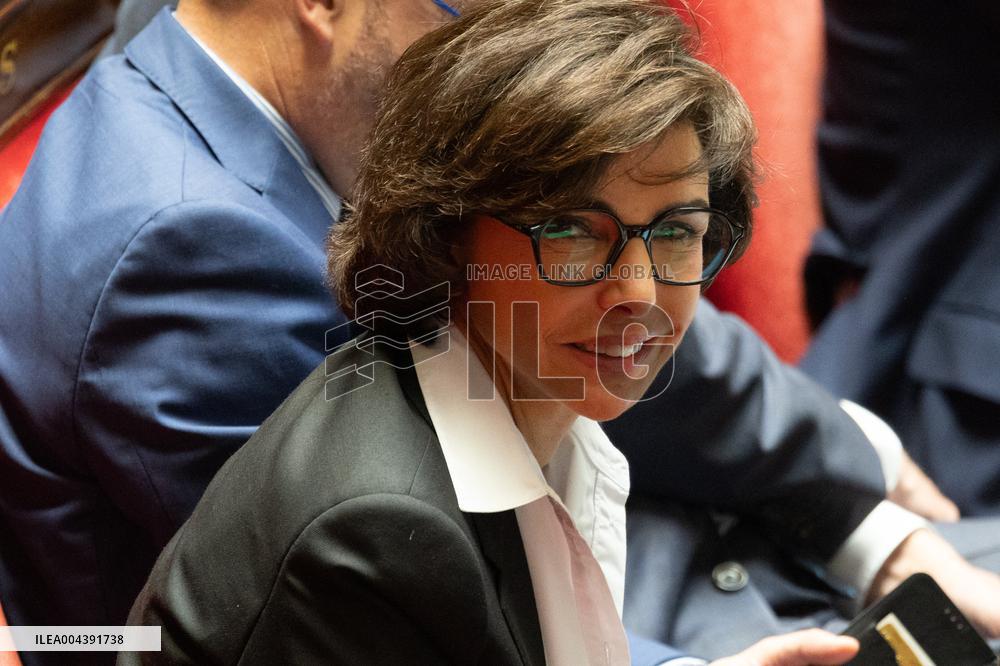 Questions to the government at the National Assembly - Paris