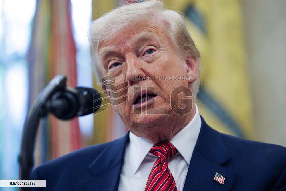 DC: President Trump Swears in David Perdue as U.S. Ambassador to China