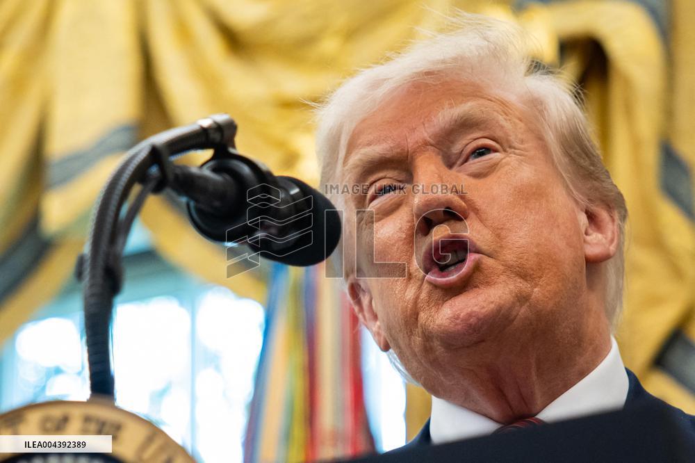 President Trump Swears in David Perdue as U.S. Ambassador to China