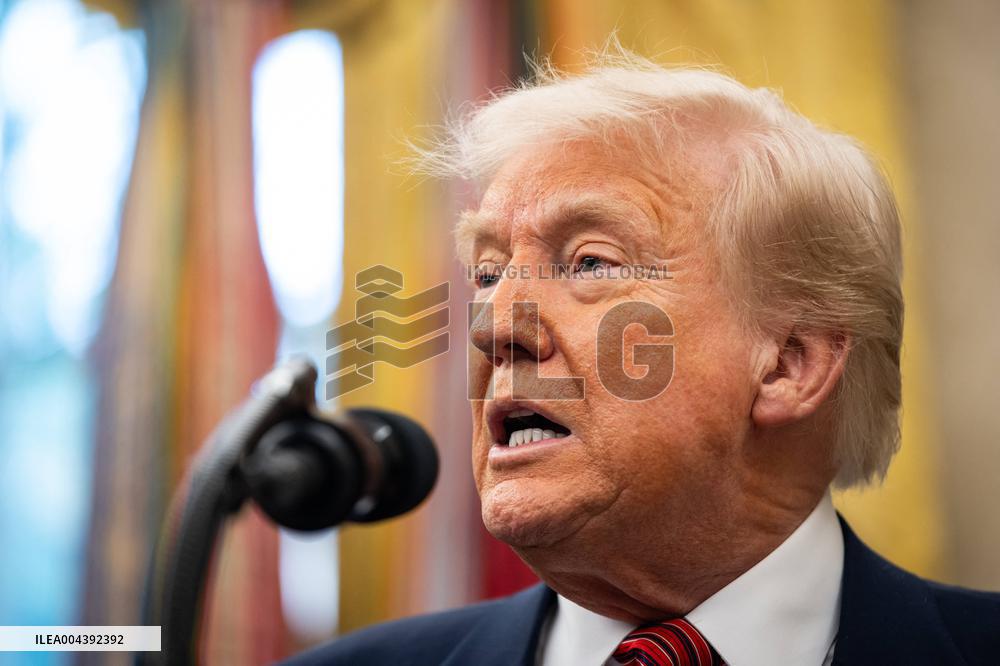 President Trump Swears in David Perdue as U.S. Ambassador to China