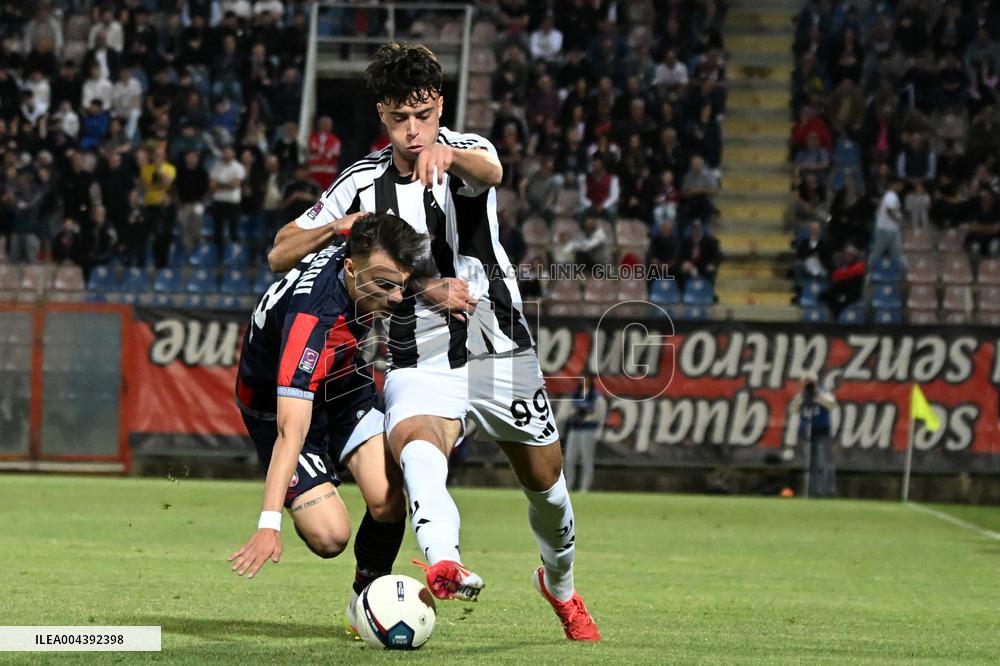 CALCIO - Serie C Italia - Crotone vs Juventus Next Gen