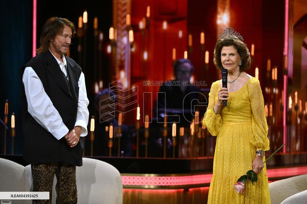 CHRISTER LINDARW AND THE QUEEN