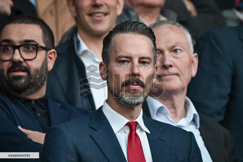 Champions League PSG vs Arsenal FC - celebrities - FA