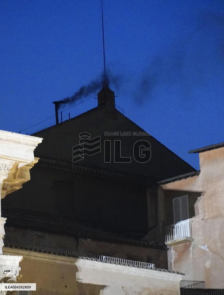 No pope elected in conclave's first vote