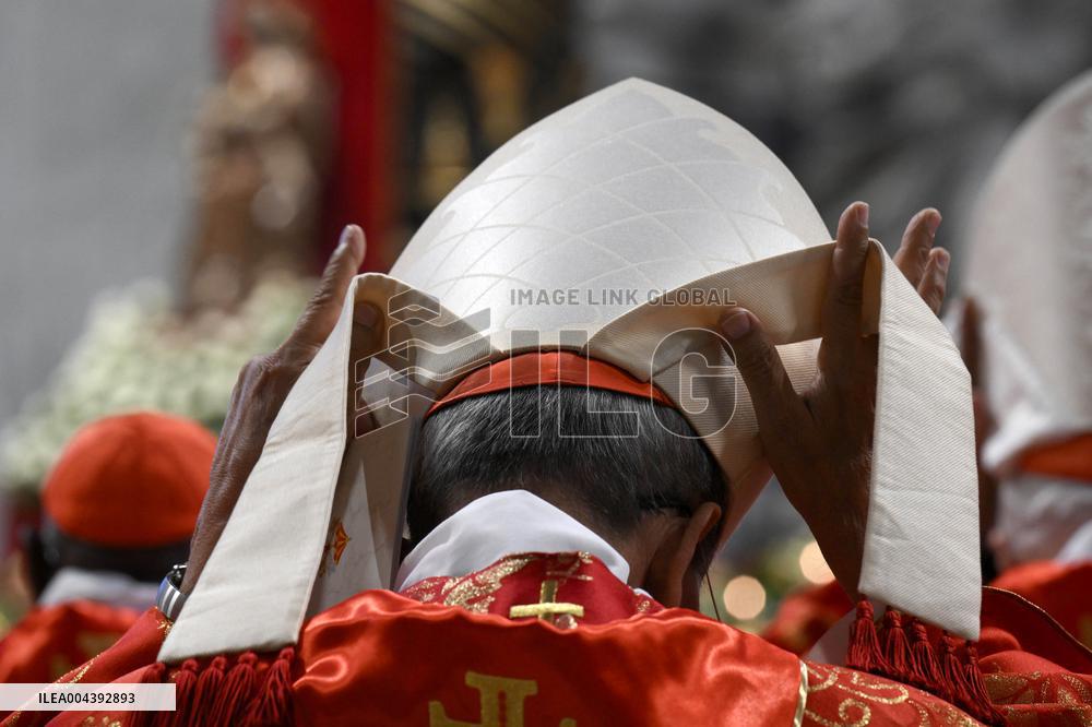 Mass for the Election of the Roman Pontiff - Vatican