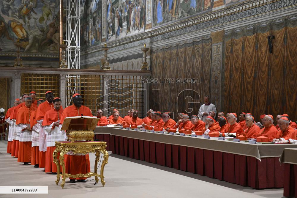 Conclave To Elect New Pope Begins - Vatican