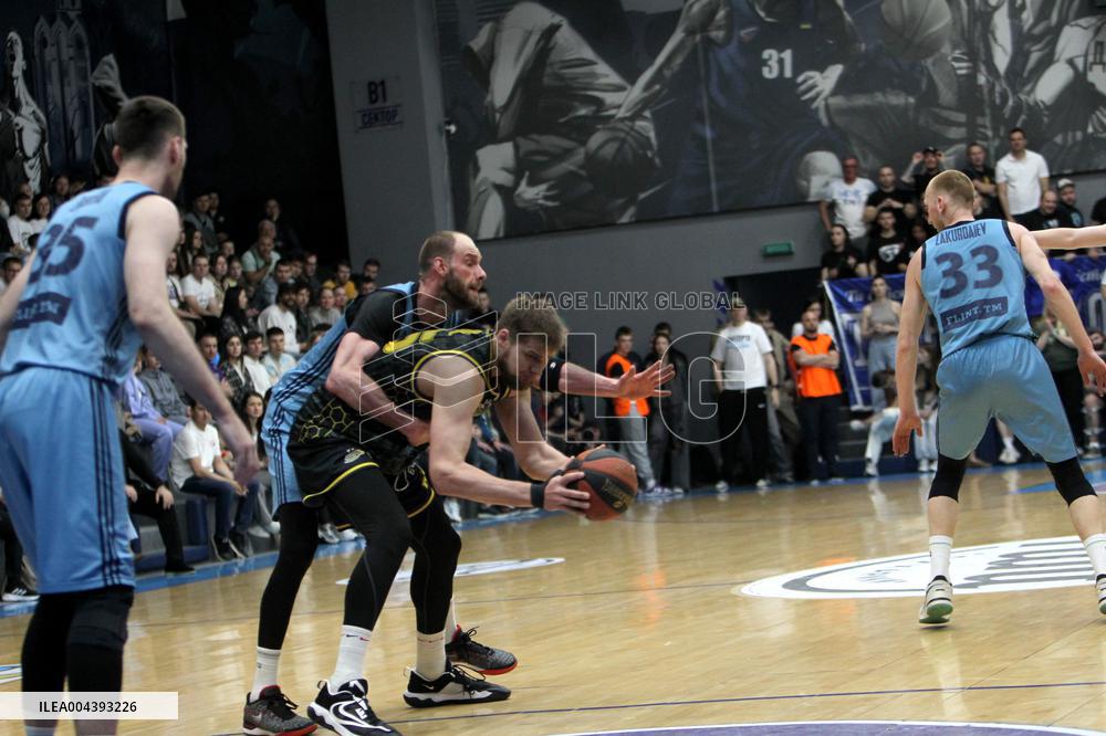 BC Dnipro beats BC Kyiv Basket 69-66