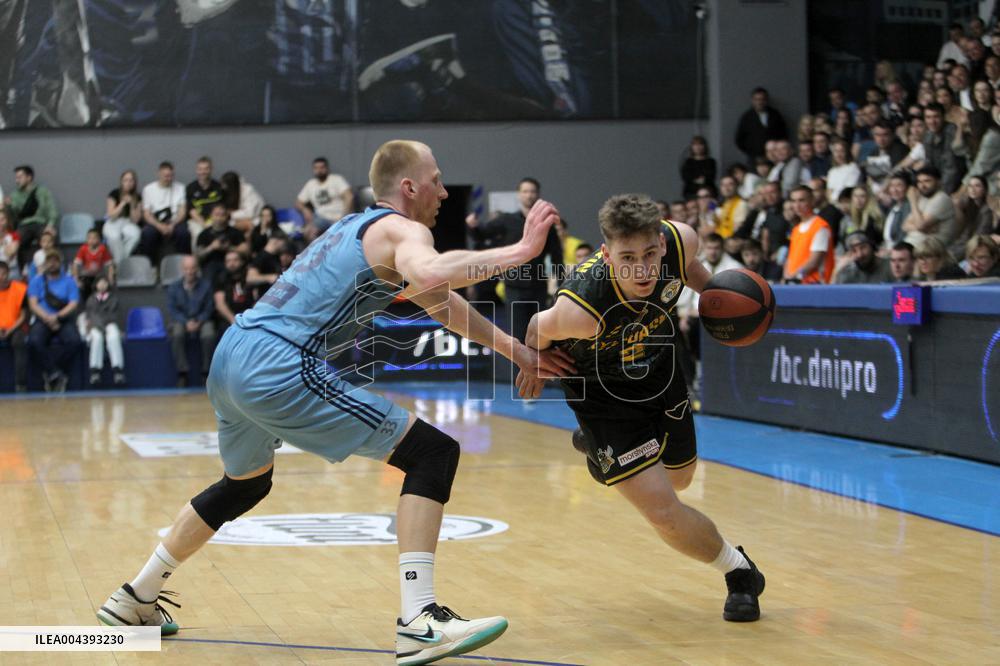 BC Dnipro beats BC Kyiv Basket 69-66