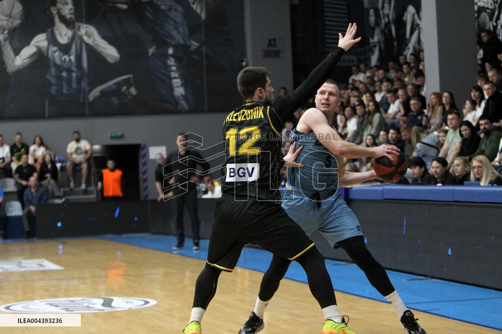 BC Dnipro beats BC Kyiv Basket 69-66