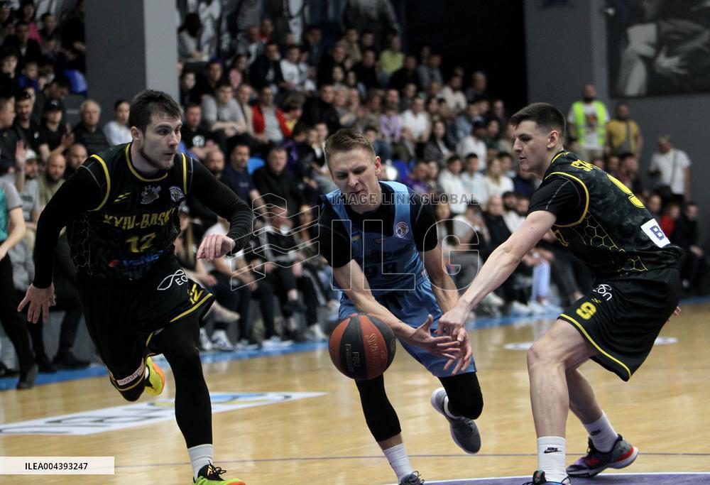 BC Dnipro beats BC Kyiv Basket 69-66