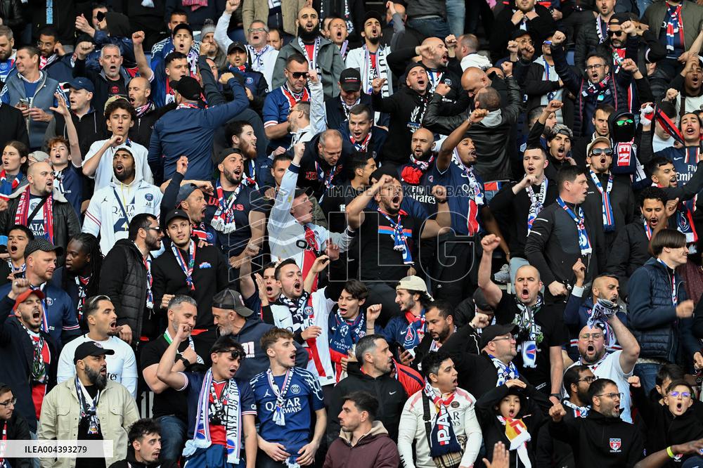 PSG Ultras At Match Between PSG And Arsenal - Paris