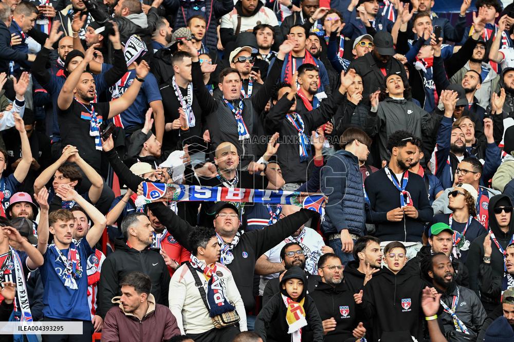 PSG Ultras At Match Between PSG And Arsenal - Paris