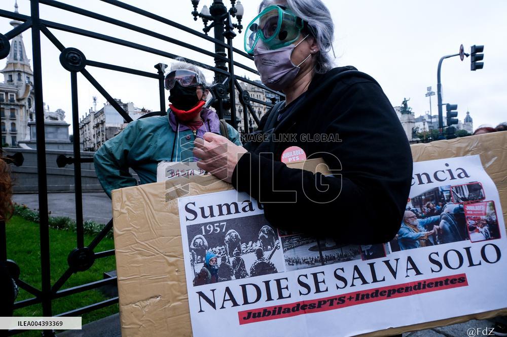 Milei's Violent Repression Of A Pensioners Protest In Argentina
