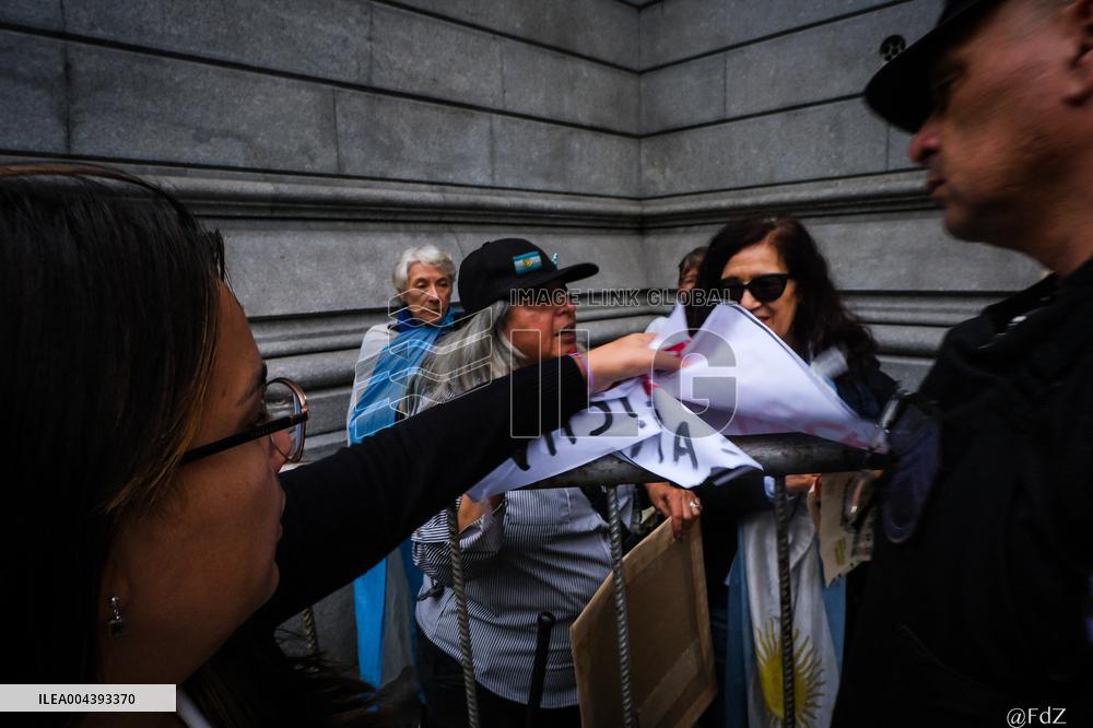 Milei's Violent Repression Of A Pensioners Protest In Argentina