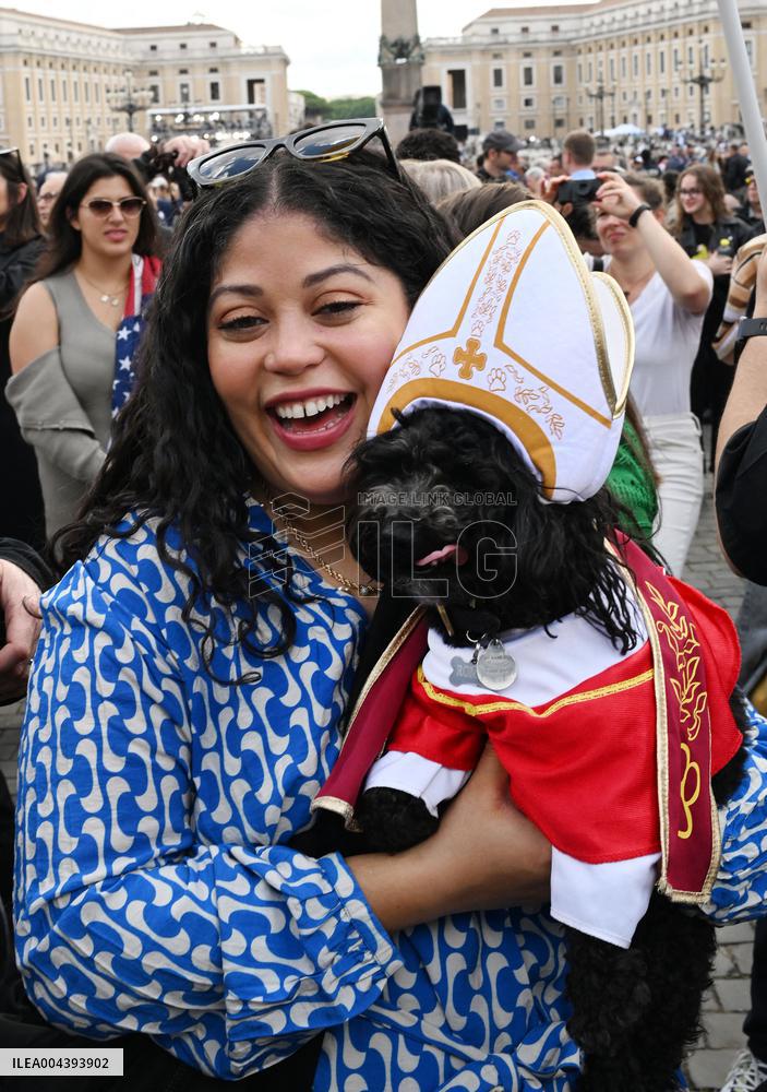 Conclave Day 2 - Black Smoke - Vatican