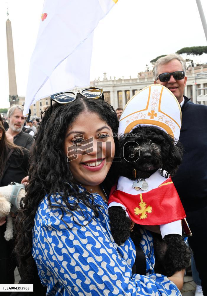 Conclave Day 2 - Black Smoke - Vatican
