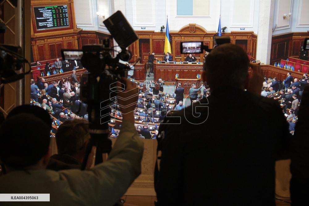 Verkhovna Rada votes to ratify agreement on subsoil with United States