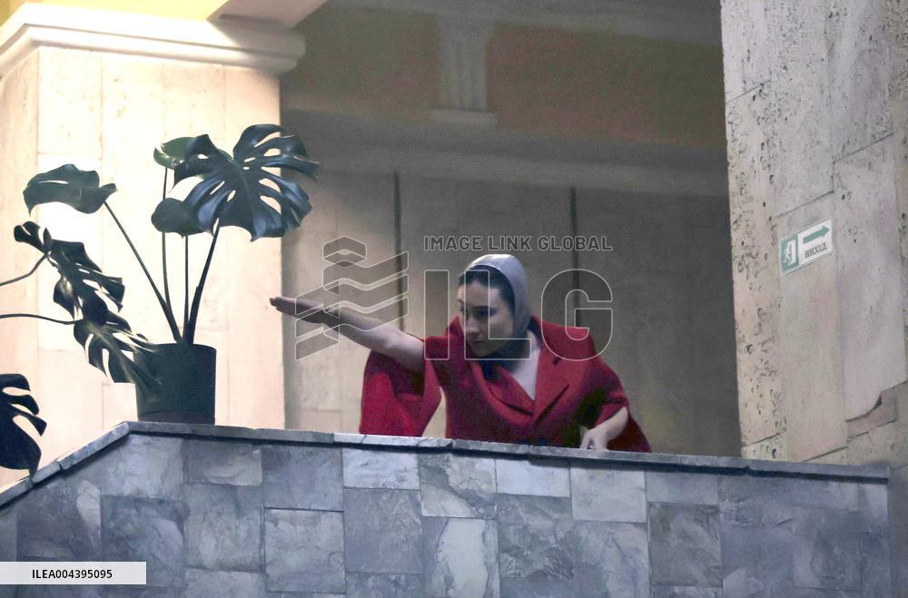 Warmth of Cold Walls performance shown in Kharkiv