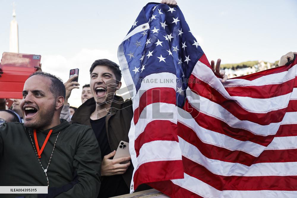 US Pilgrims Celebrate New Pope Leon XIV - Vatican