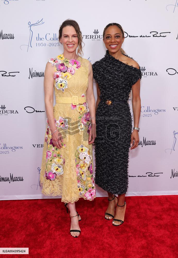 The Colleague's Annual Spring Luncheon And Oscar de la Renta Fashion Show - LA