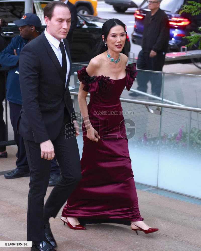 Celebs at The New York Ballet Spring Gala - NYC