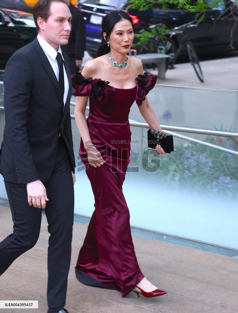 Celebs at The New York Ballet Spring Gala - NYC