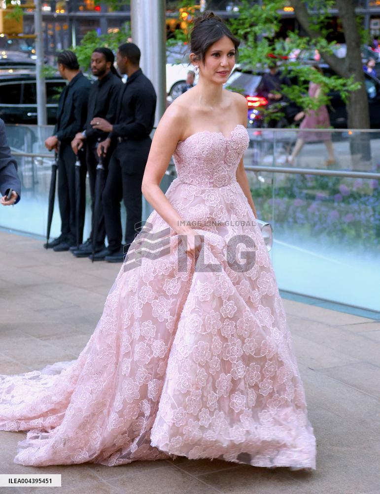 Celebs at The New York Ballet Spring Gala - NYC