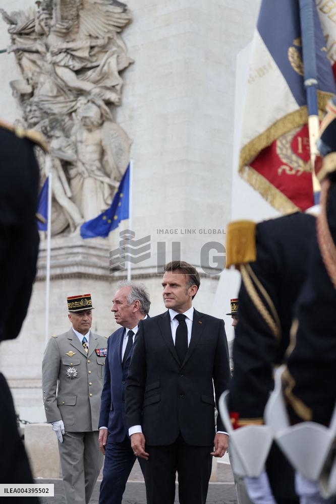 President Macron At Tomb Of The Unknown Soldier Ceremony - Paris