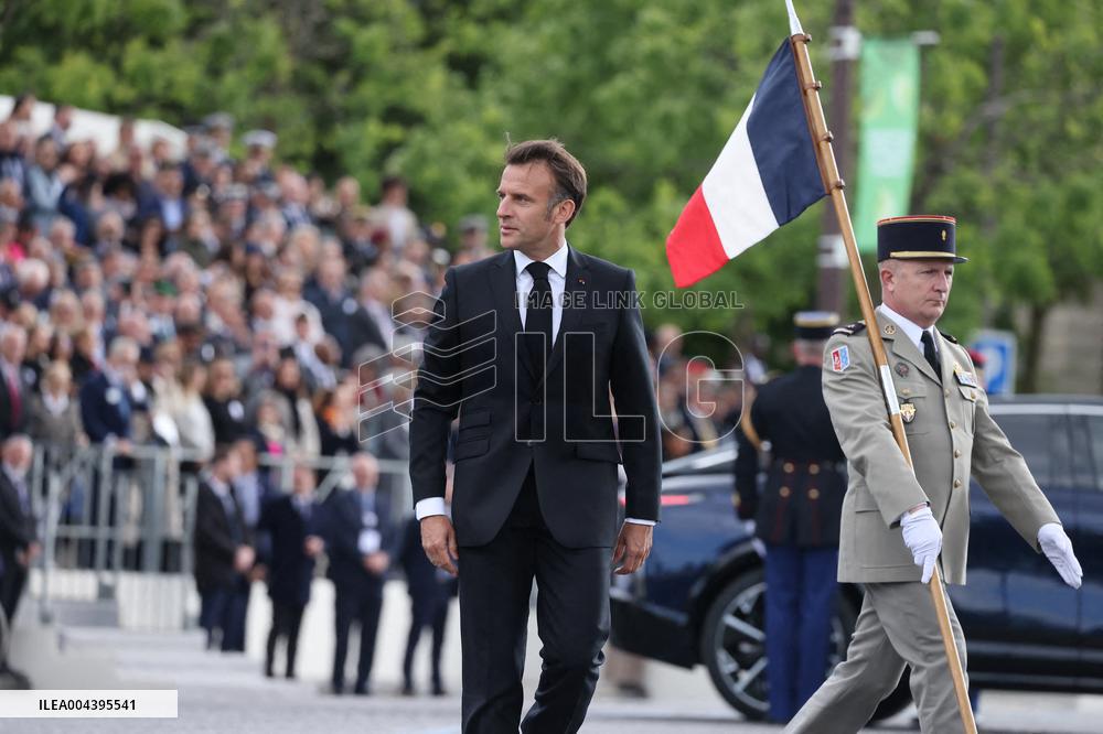 President Macron At Tomb Of The Unknown Soldier Ceremony - Paris