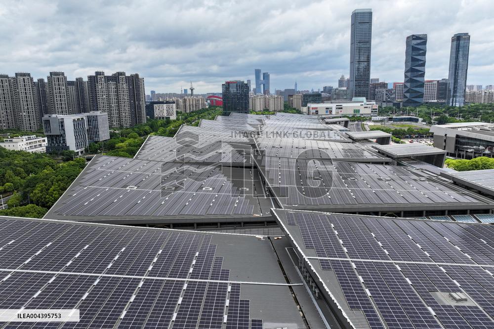 Largest Single-capacity Micro-inverter Distributed PV Power Generation Project in China