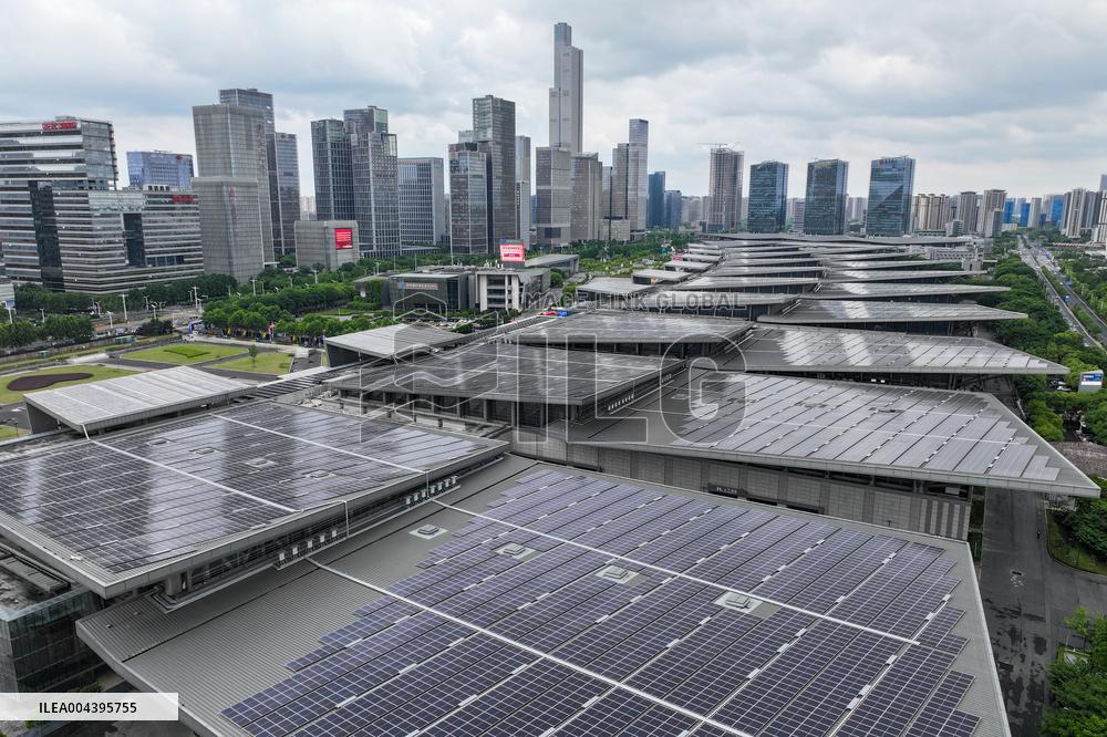 Largest Single-capacity Micro-inverter Distributed PV Power Generation Project in China