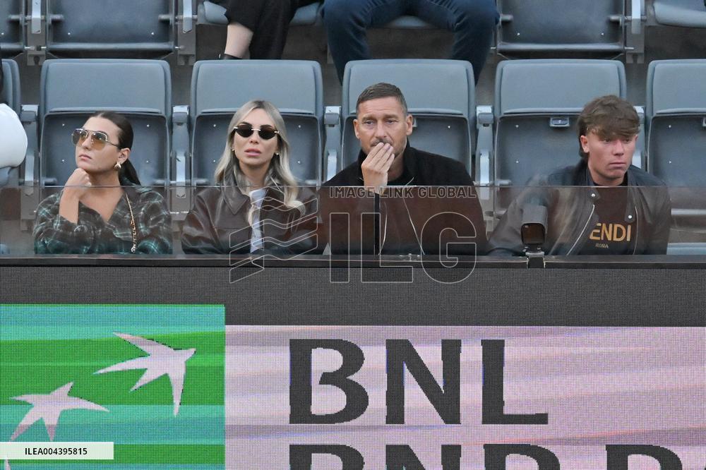 Francesco Totti with his partner Noemi Bocchi and his children Chanel and Cristian