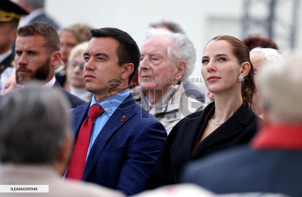 President Macron At Tomb Of The Unknown Soldier Ceremony - Paris