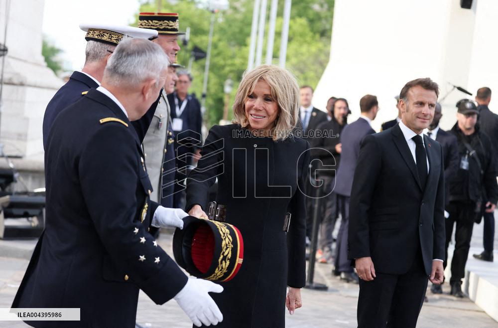 President Macron At Tomb Of The Unknown Soldier Ceremony - Paris