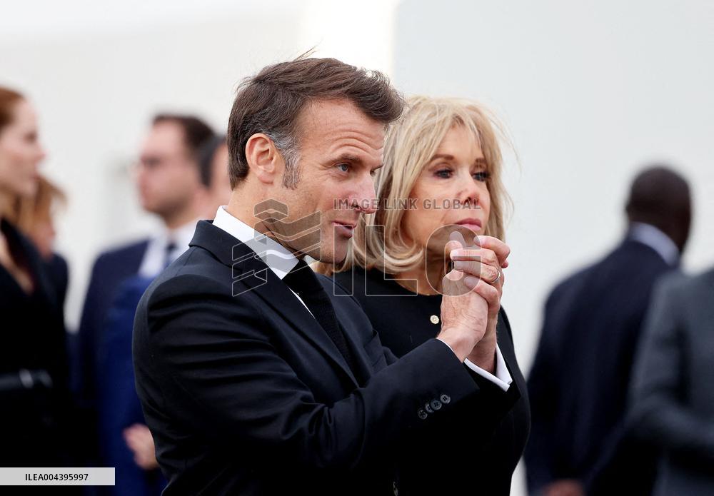 President Macron At Tomb Of The Unknown Soldier Ceremony - Paris