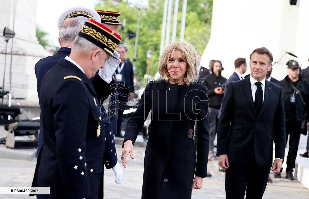 President Macron At Tomb Of The Unknown Soldier Ceremony - Paris