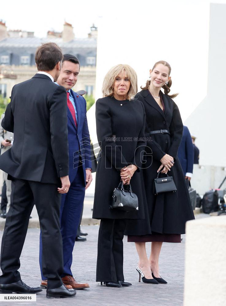 President Macron At Tomb Of The Unknown Soldier Ceremony - Paris