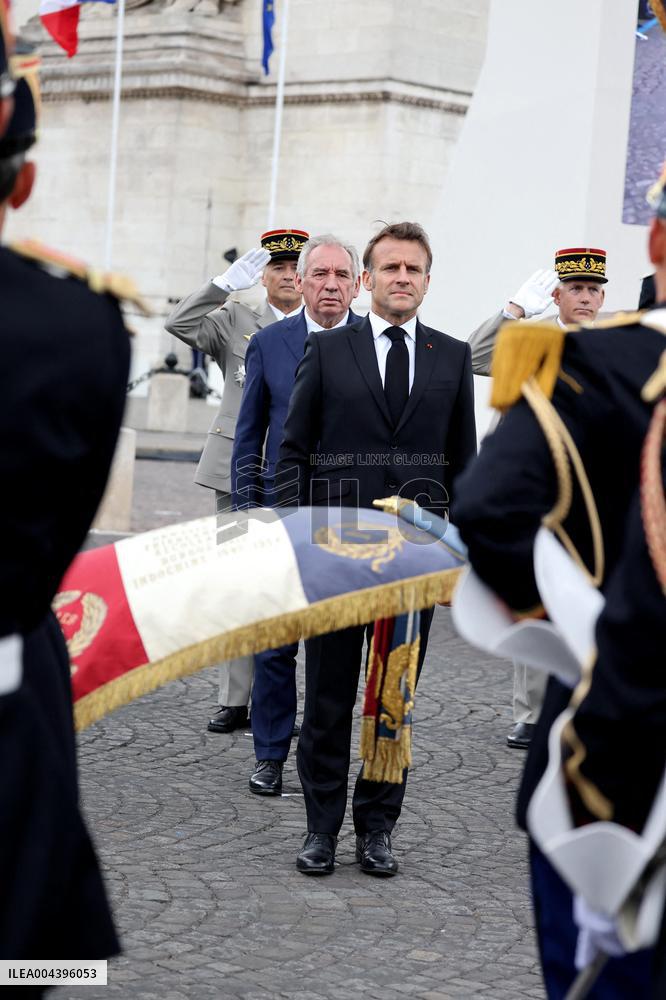President Macron At Tomb Of The Unknown Soldier Ceremony - Paris
