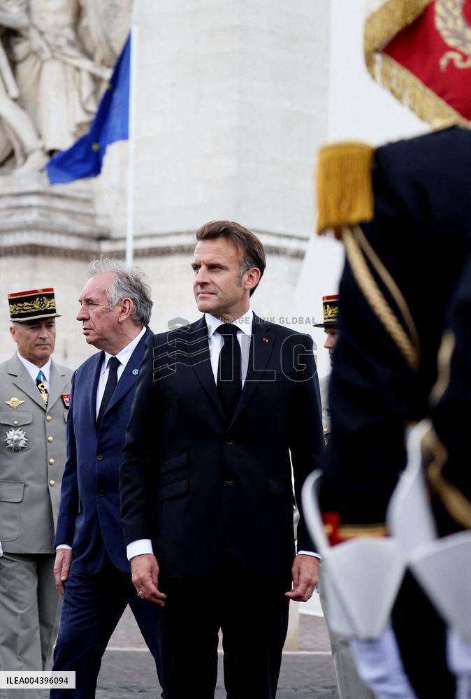 President Macron At Tomb Of The Unknown Soldier Ceremony - Paris