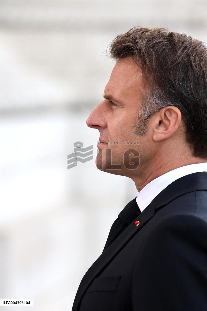 President Macron At Tomb Of The Unknown Soldier Ceremony - Paris