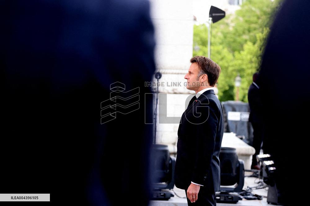 President Macron At Tomb Of The Unknown Soldier Ceremony - Paris