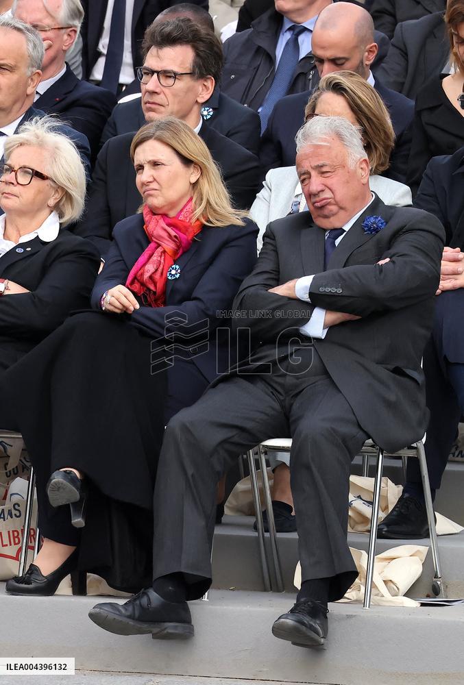 President Macron At Tomb Of The Unknown Soldier Ceremony - Paris