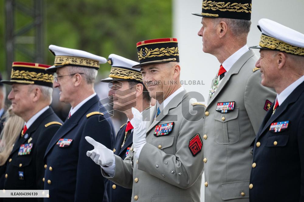 President Macron At Tomb Of The Unknown Soldier Ceremony - Paris