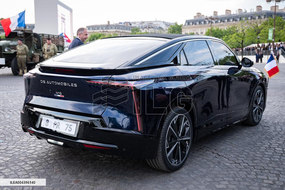 President Macron At Tomb Of The Unknown Soldier Ceremony - Paris